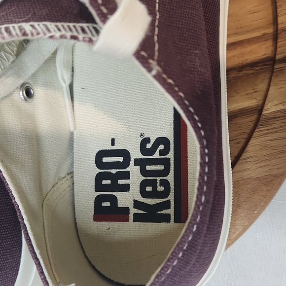 Pro Keds Royal Lo Classic Canvas Sneakers Brown.  Men's 6.5. Women's 8.5 - Picture 4 of 9